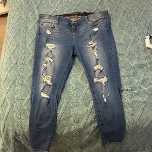 Torrid Bombshell Skinny distressed